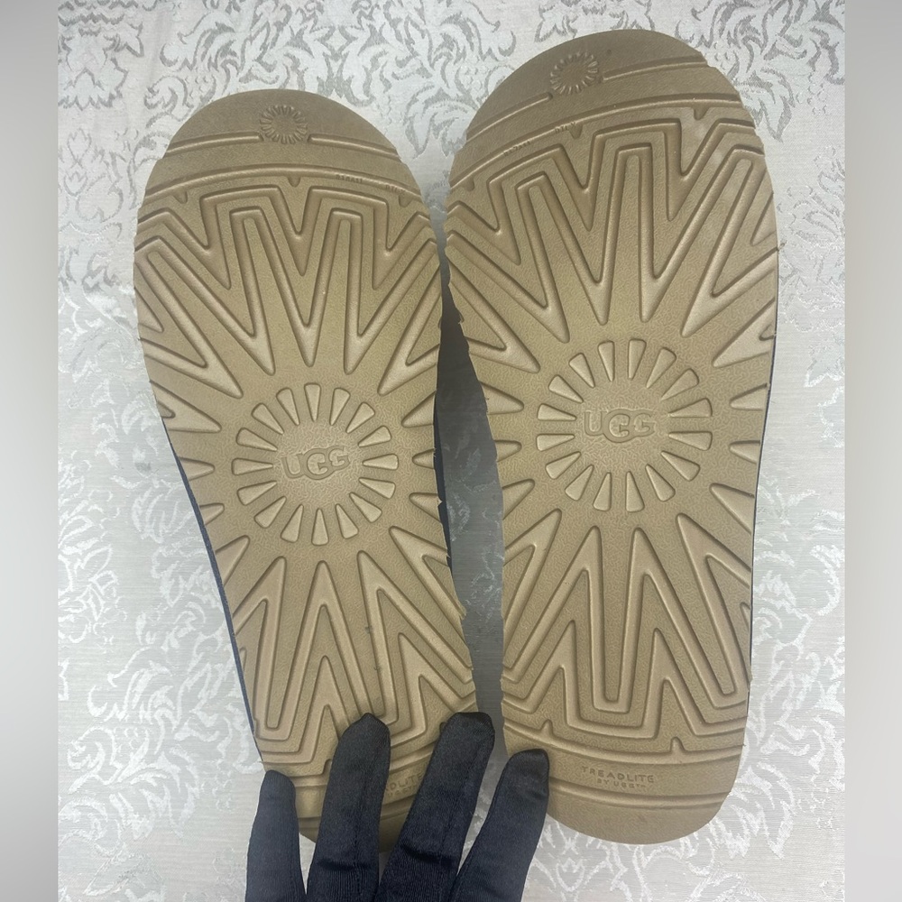 Ugg tasman slippers for men - Picture 6 of 9